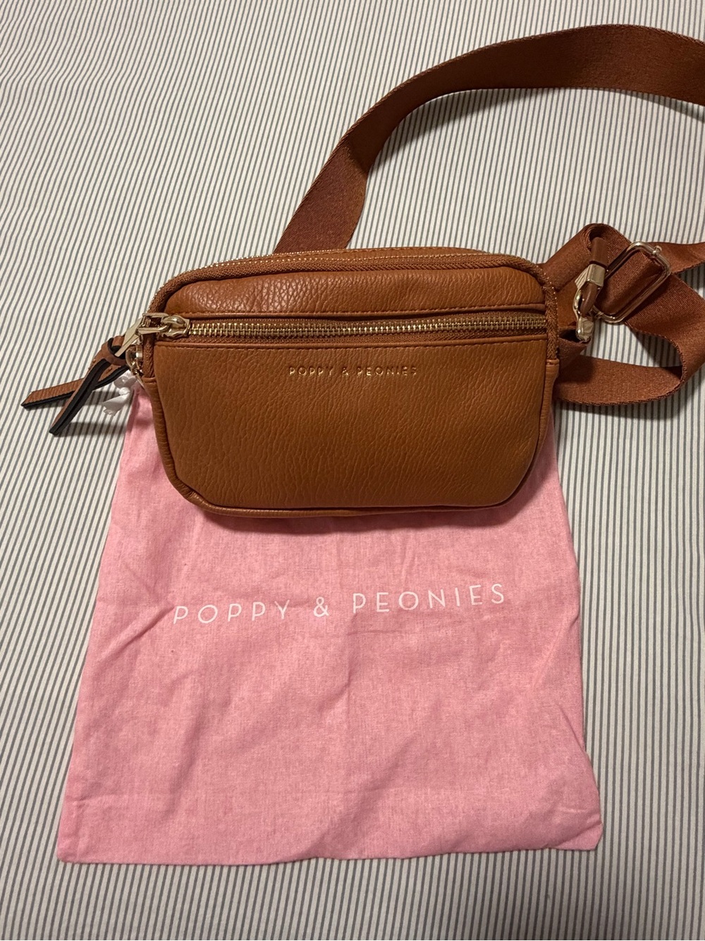Poppy & Peonies On The Run Belt Bag - Cognac